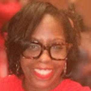 Meet your Posher, Latoya